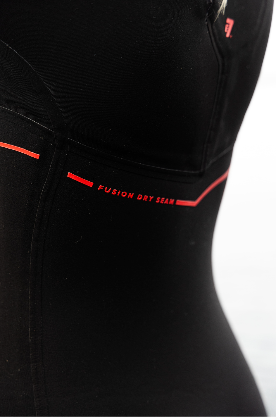 [Winter] Women's F BOMB FUSION 5/3mm zip-free semi-dry wetsuit 